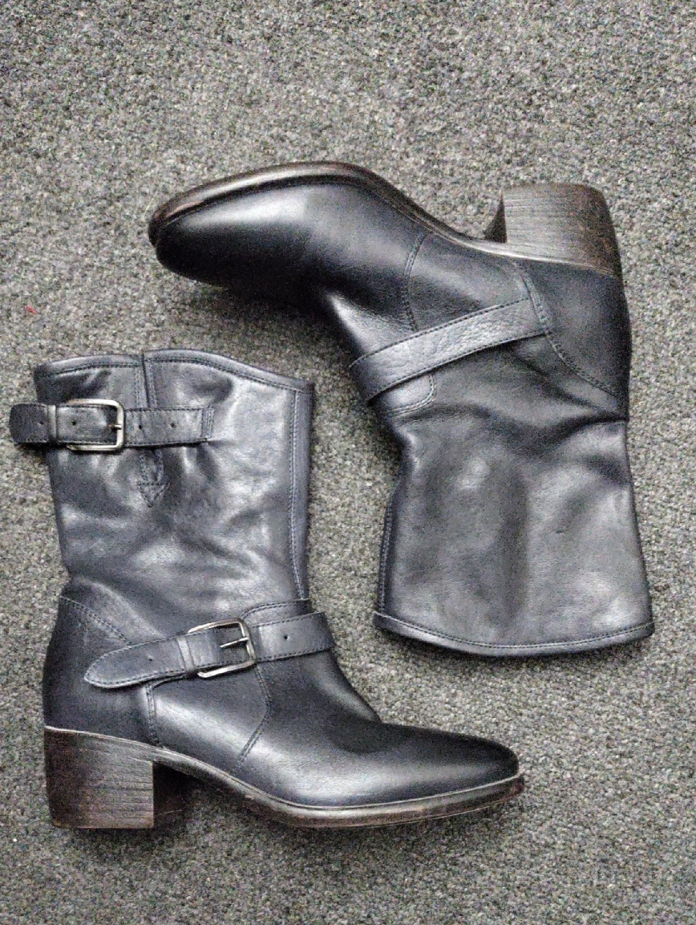 UGG Collection "Conchetta" Navy Blue Leather Moto/Combat Boots - Picture 2 of 8